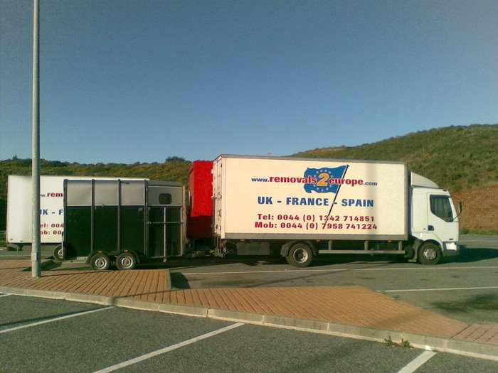  Profile Photos of Removals2Europe Lodoe, Copthorne Common Road - Photo 6 of 13