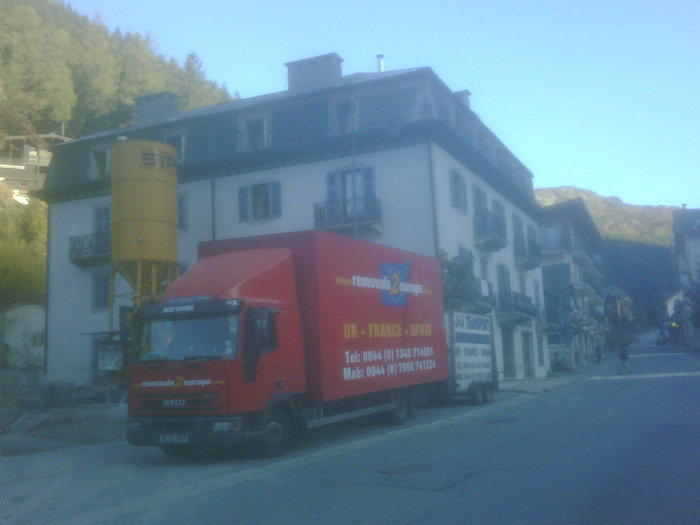  Profile Photos of Removals2Europe Lodoe, Copthorne Common Road - Photo 7 of 13