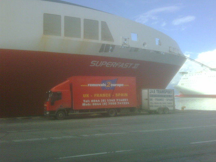 Profile Photos of Removals2Europe Lodoe, Copthorne Common Road - Photo 9 of 13