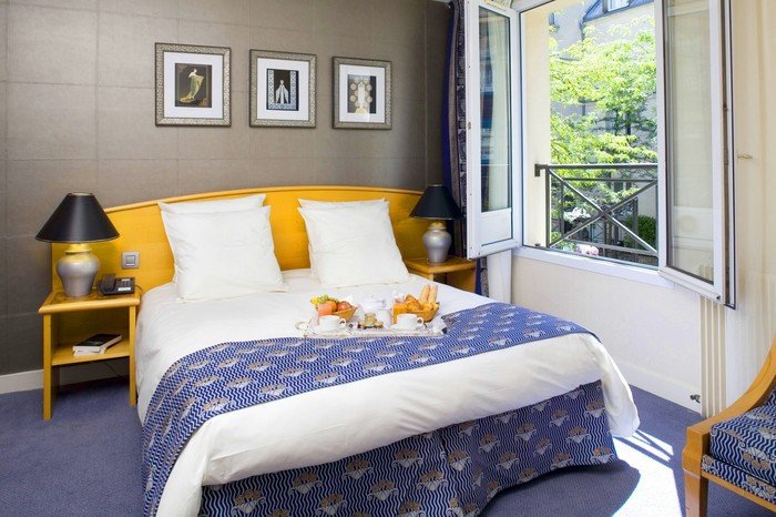  Profile Photos of BEST WESTERN Le Patio Saint Antoine 289bis, rue du Faubourg Saint Antoine - Photo 2 of 7