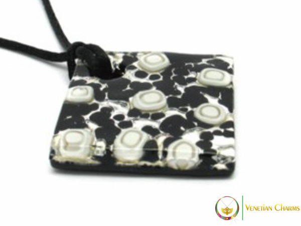 40mm Pendant - Black