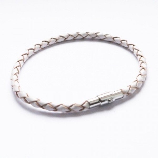 White Leather Bracelet, Bayonet Clasp, 19cm