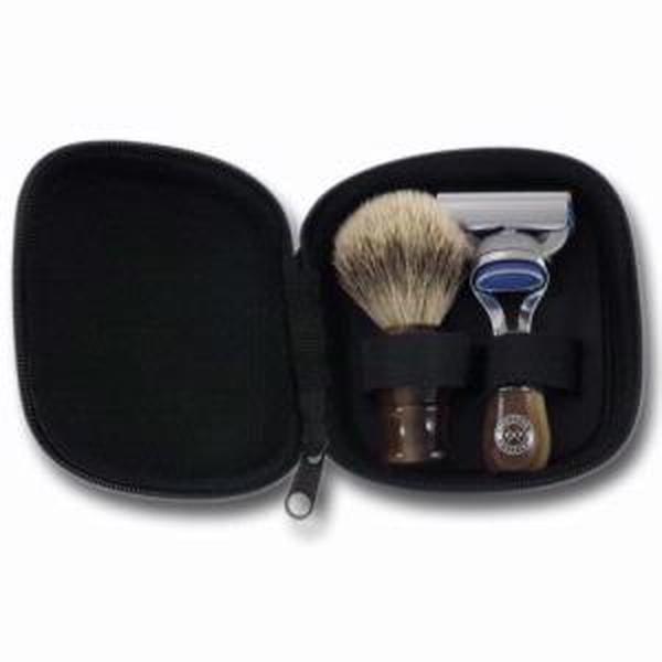 Executive Shaving Fusion Travel Shaving Set In Horn