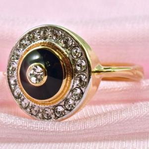Buy online Ring 