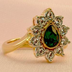 Buy online Ring 