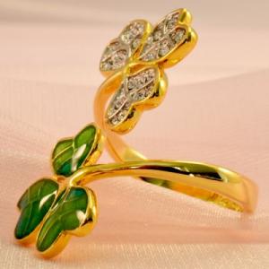 Buy online Ring 