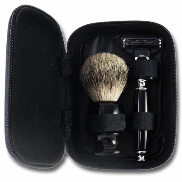 Executive Shaving Deluxe Mach3 Travel Shaving Set In Black