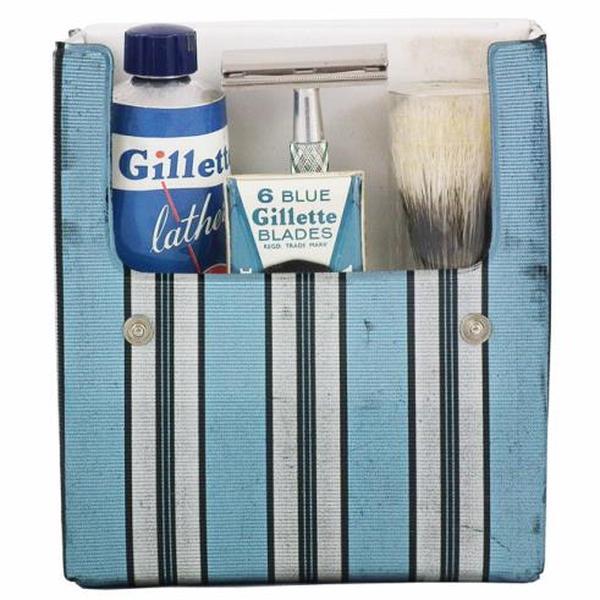 Vintage Gillette Tech Shaving Gift Set